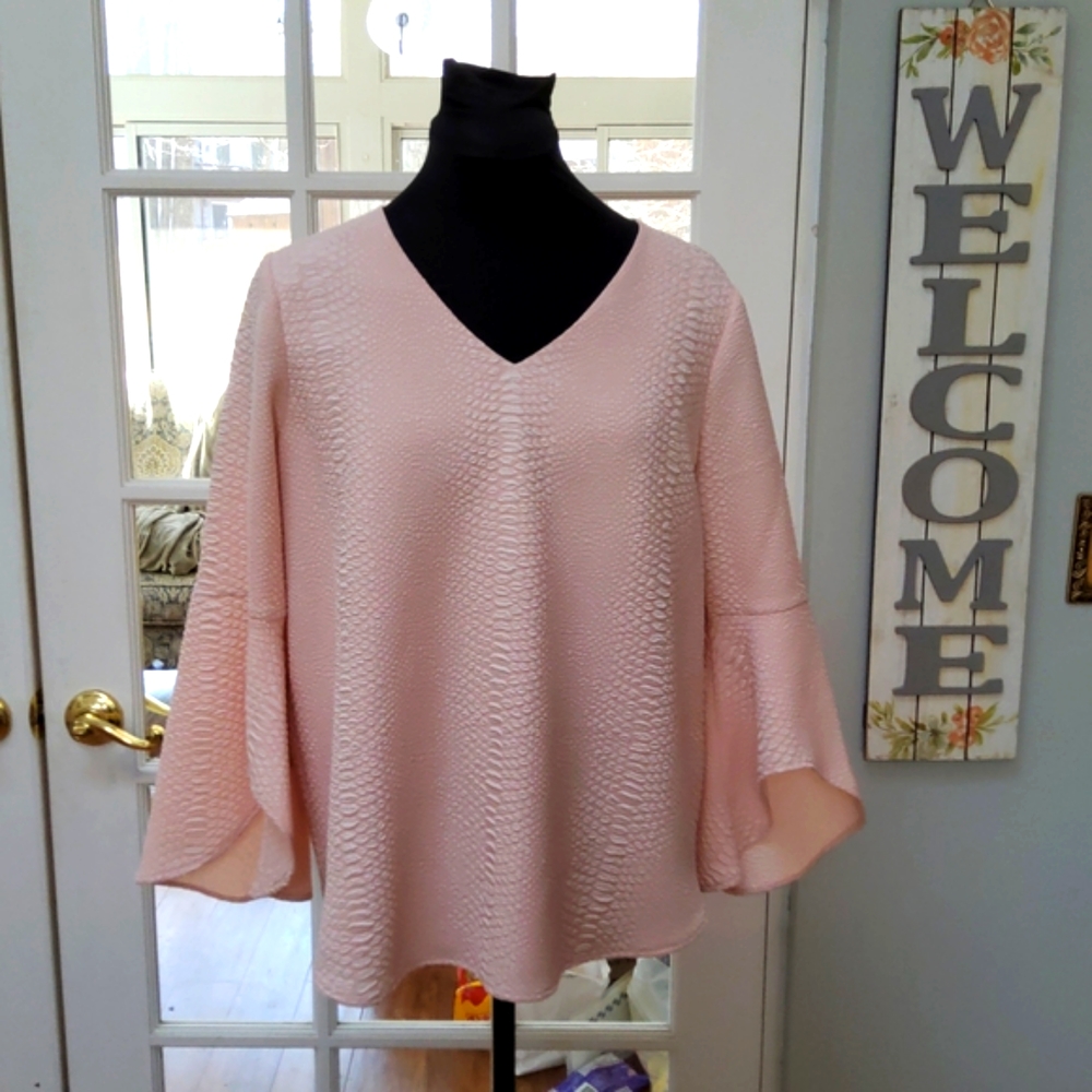Calvin Klein Blush Pink Textured V-Neck Bell Sleeve Blouse